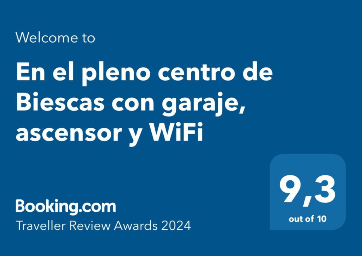 Bonito apartamento en el centro de Biescas Exterior foto
